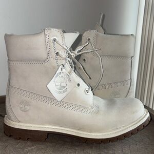 Timberland Women's Off-White, Waterproof Combat Boots